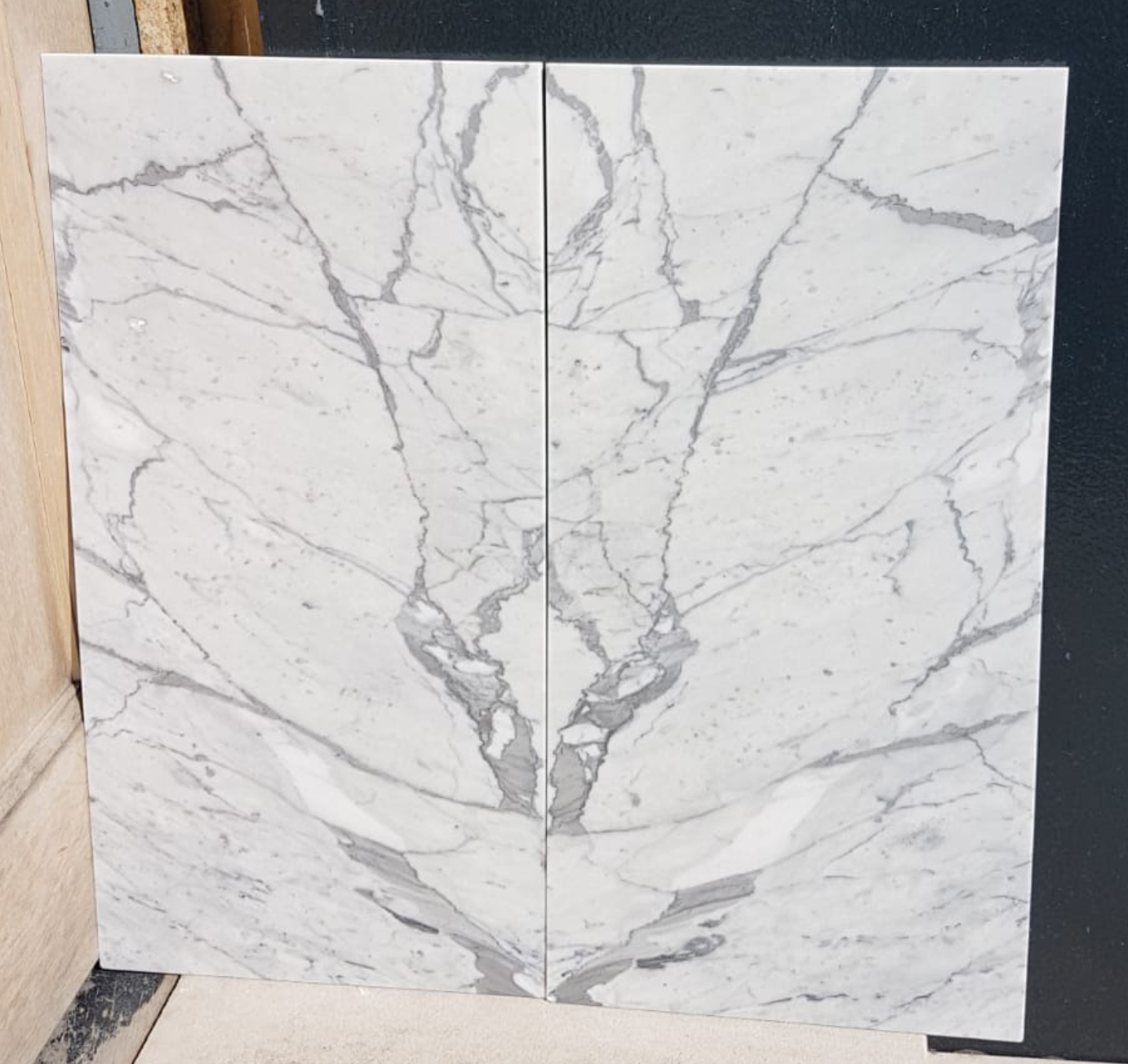 Carrara Venato Tiles
                                    