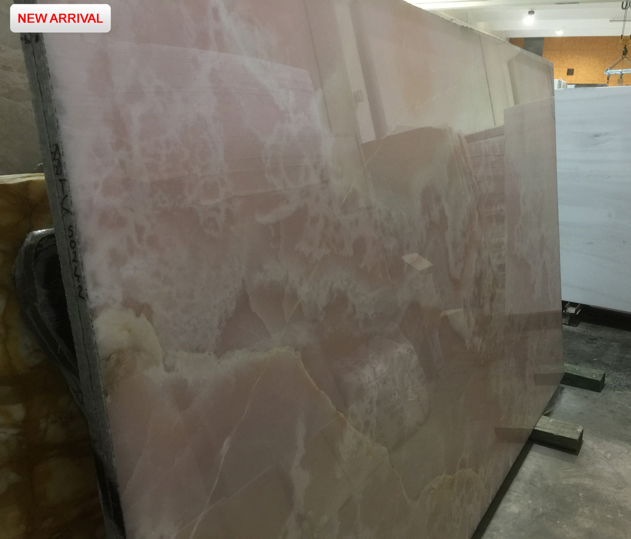 Pink Onyx Extra OMWA55